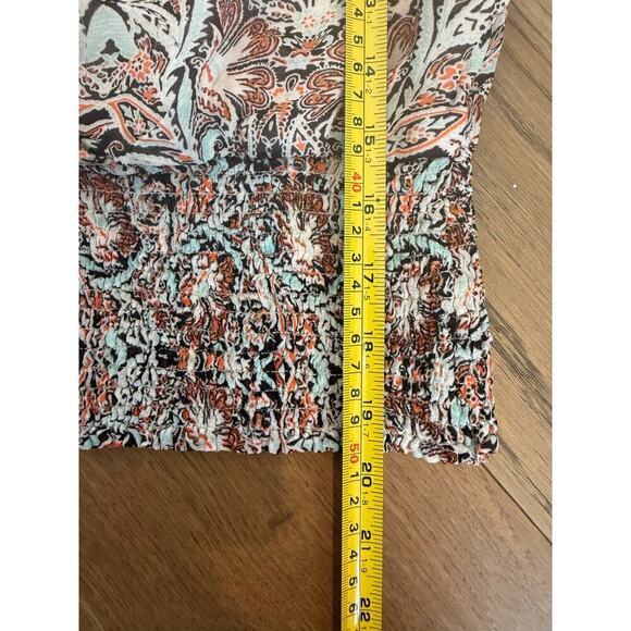 by‎ Anthropologie Printed Paisley Ruffle Blouse V Neck Large - Picture 8 of 8